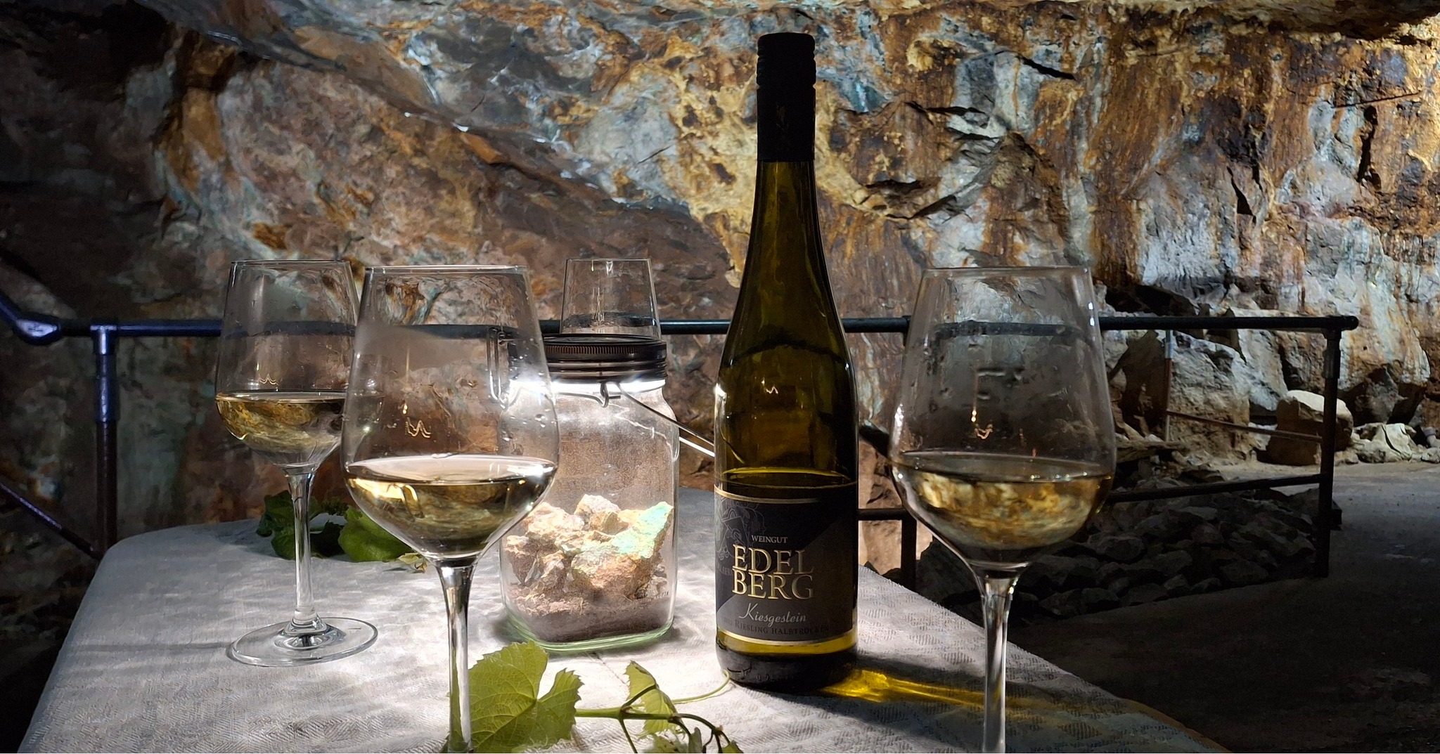 Wein trifft Stein – Genuss, Gestein und Geschichte Vol. 4