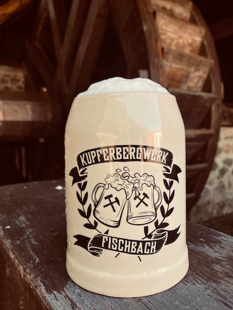 Da ist er: unser eigener Bierkrug 